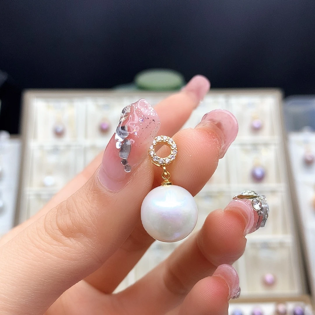 淡水珍珠颈饰合金