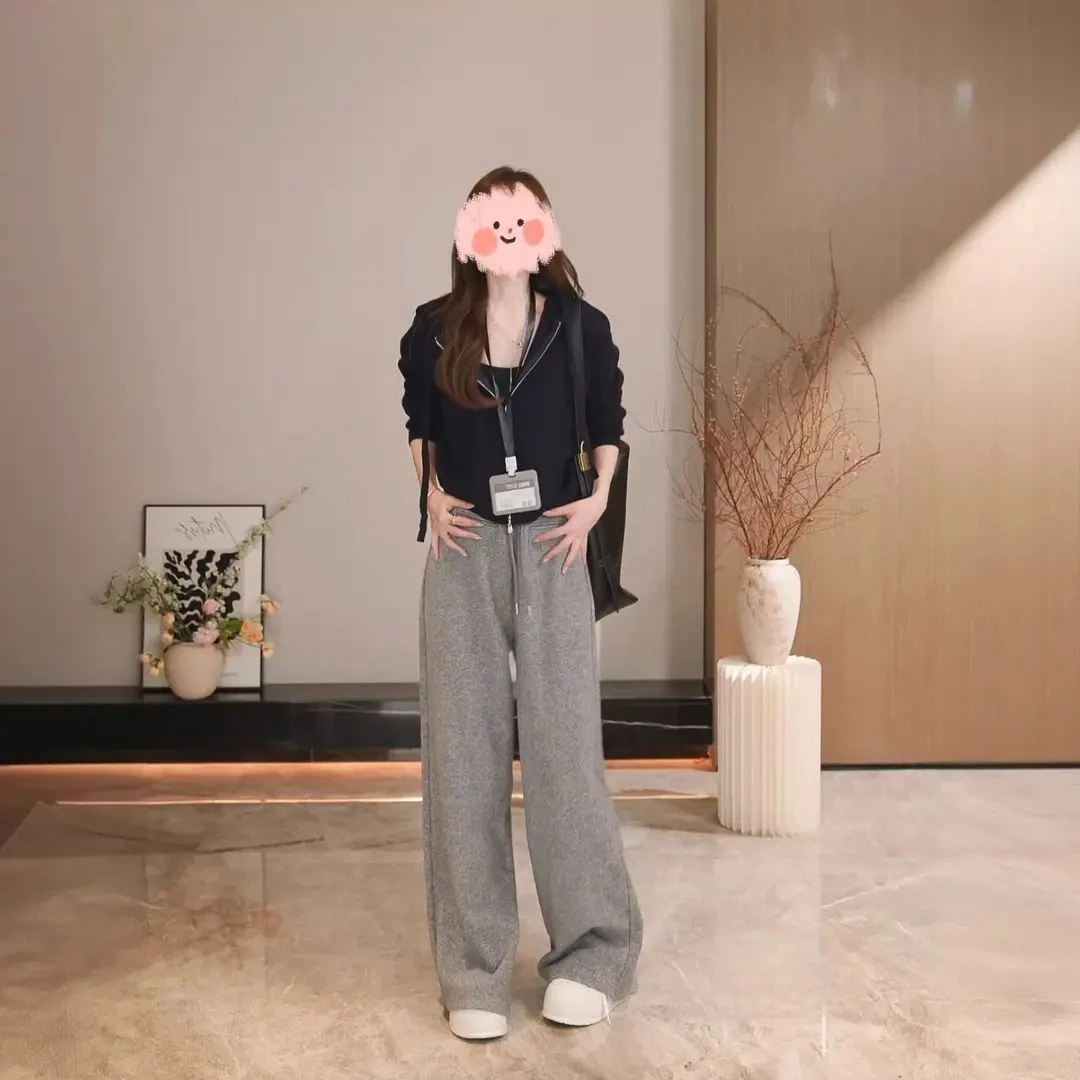 2025秋季新款时尚气质连帽针织毛衣开衫松紧腰抽绳直筒休闲裤套装