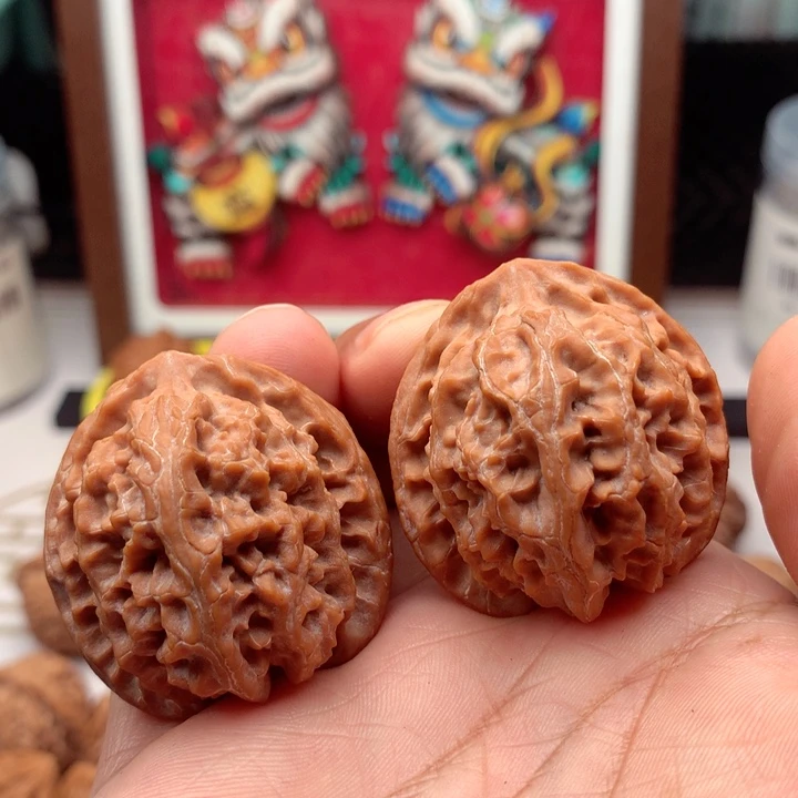 吊坠猴头核桃全品三角园10号