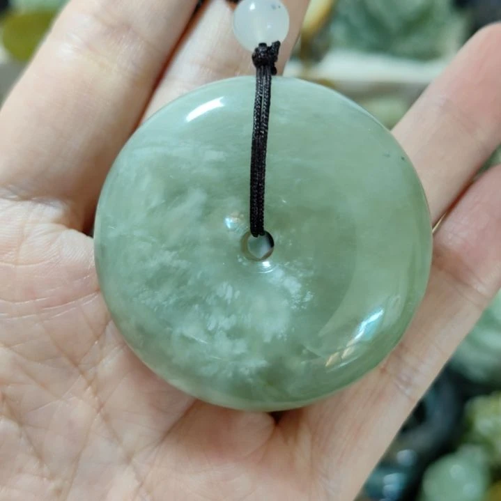 未镶嵌岫玉平安扣