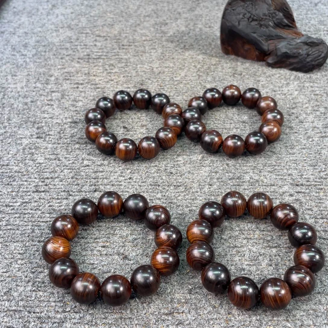 柏木（崖柏）神品，太行崖柏，到手2条，2.0雷雷，咖啡豆甜奶香