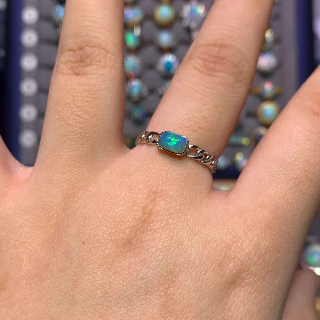 银S925镶嵌欧泊戒指福利款不退不换