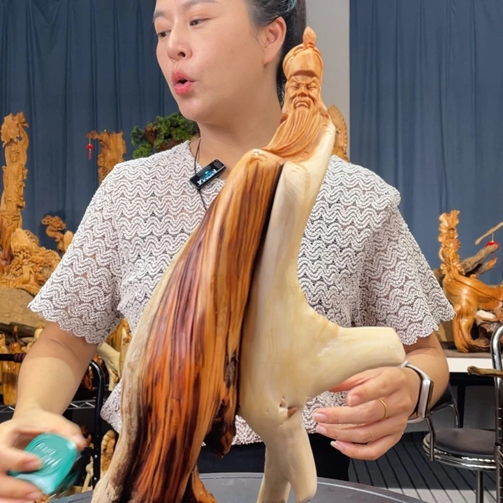 柏木（崖柏）随型摆件