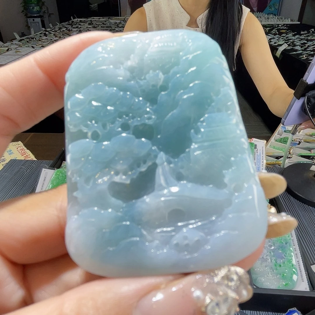 颈饰未镶嵌翡翠一