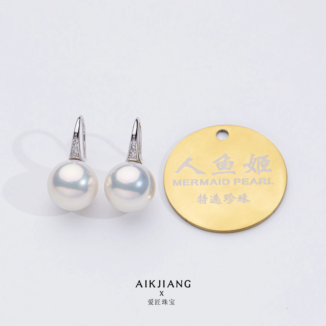 AIKJIANG/爱匠【百搭经典】人鱼姬 淡水珍珠耳钩 11-12mm s925银