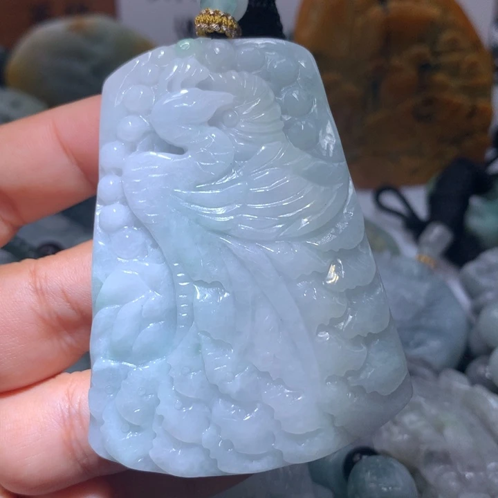 翡翠未镶嵌颈饰保真天然A货翡翠