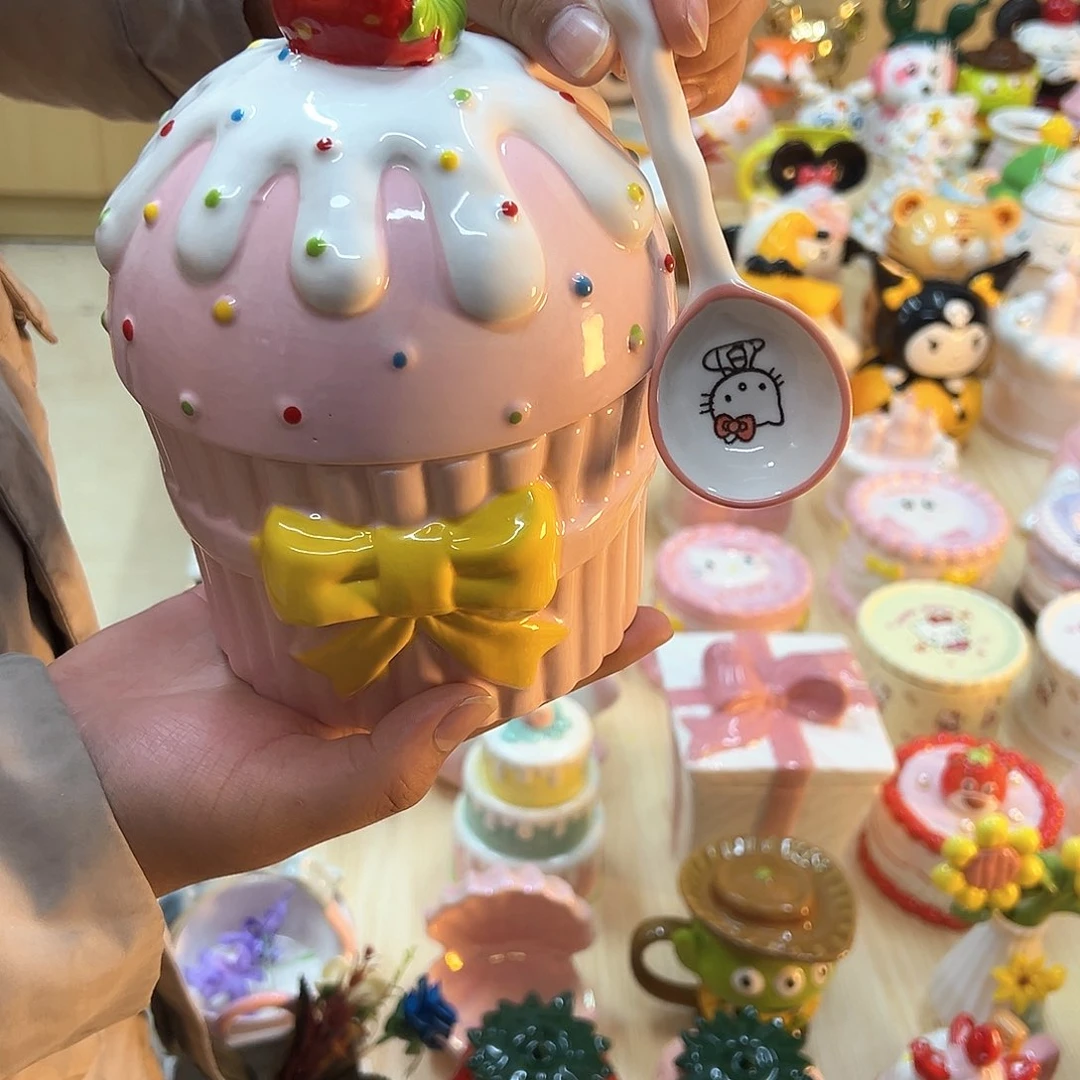 摆件陶瓷等行业的产品出口