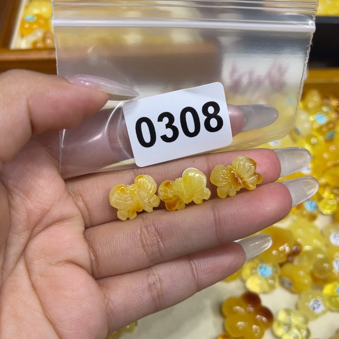 琥珀珠宝奇石未镶嵌