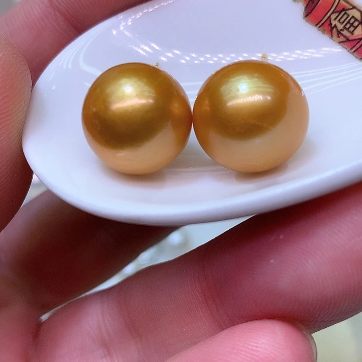 银S925镶嵌耳饰淡水珍珠