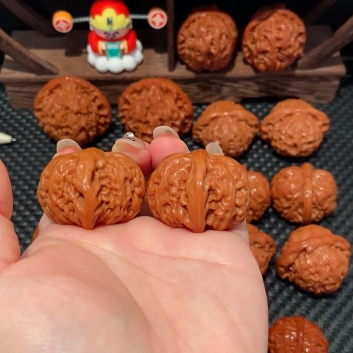 文玩核桃把件霸****39.6尺寸宫灯39