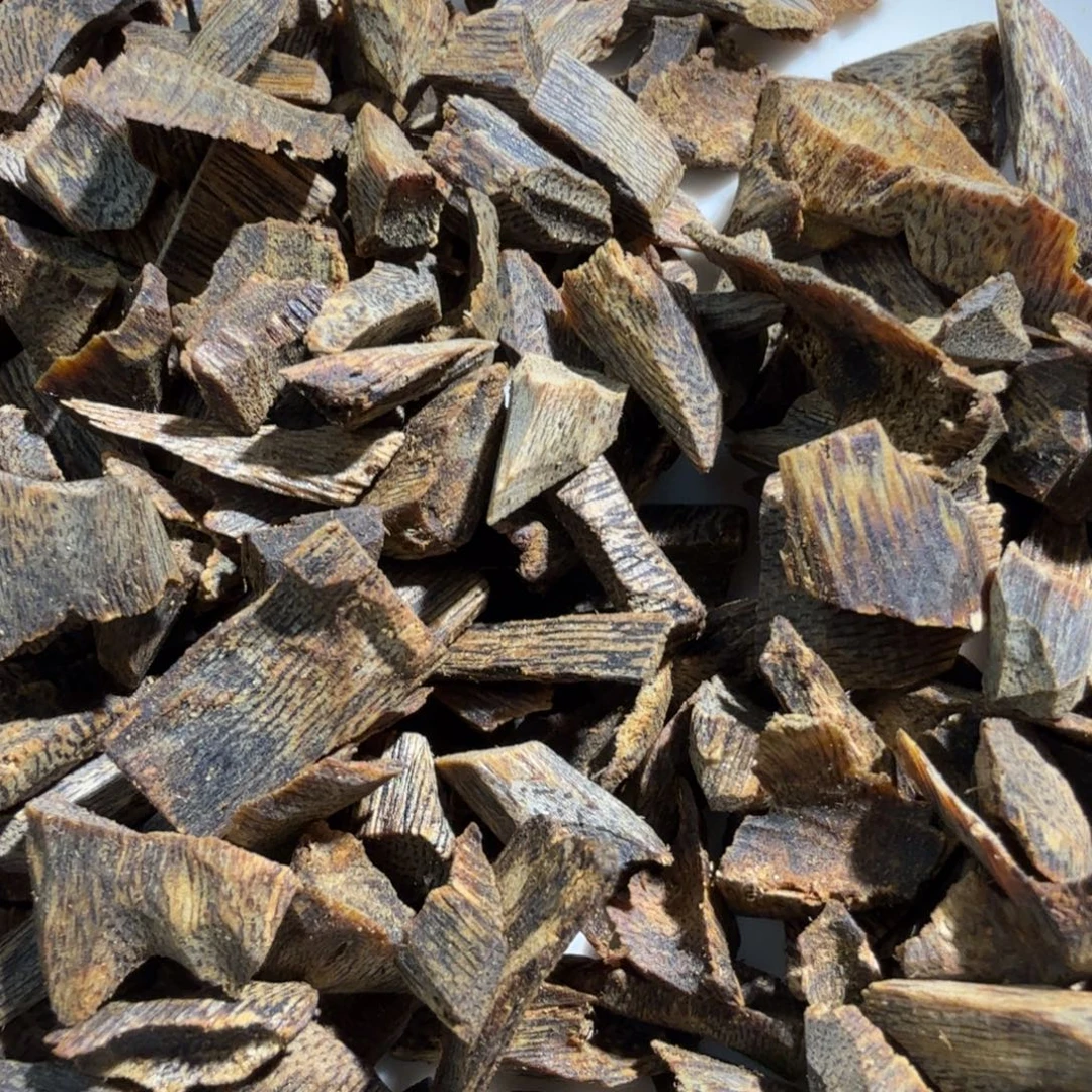 沉香碎屑沉香透顶绿沉水熏香块料21克