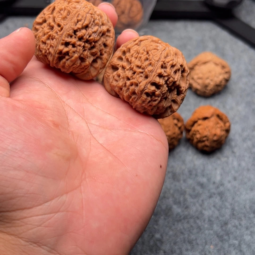 Y***o麻核桃南疆石45核桃