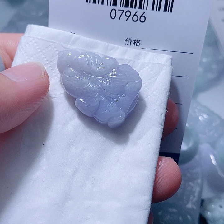 翡翠未镶嵌颈饰天光墟翡翠市场现金代购