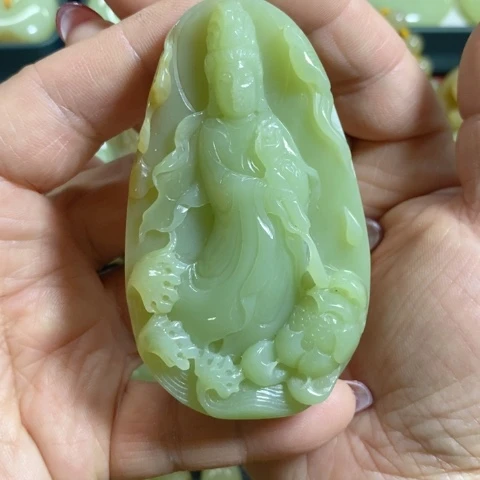 和田玉挂件未镶嵌