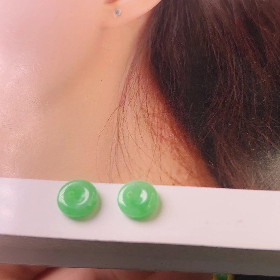 翡翠未镶嵌耳饰平安