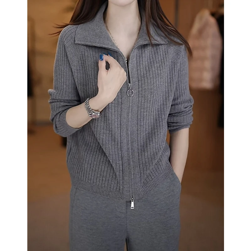 秋冬新款灰色翻领双拉链针织开衫女长袖百搭洋气减龄毛洋气衣外套