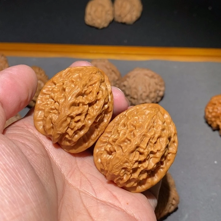 文玩核桃吊坠37喷泉