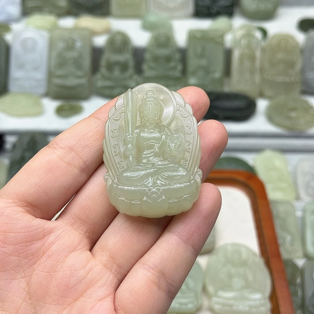 和田玉颈饰未镶嵌煤****务