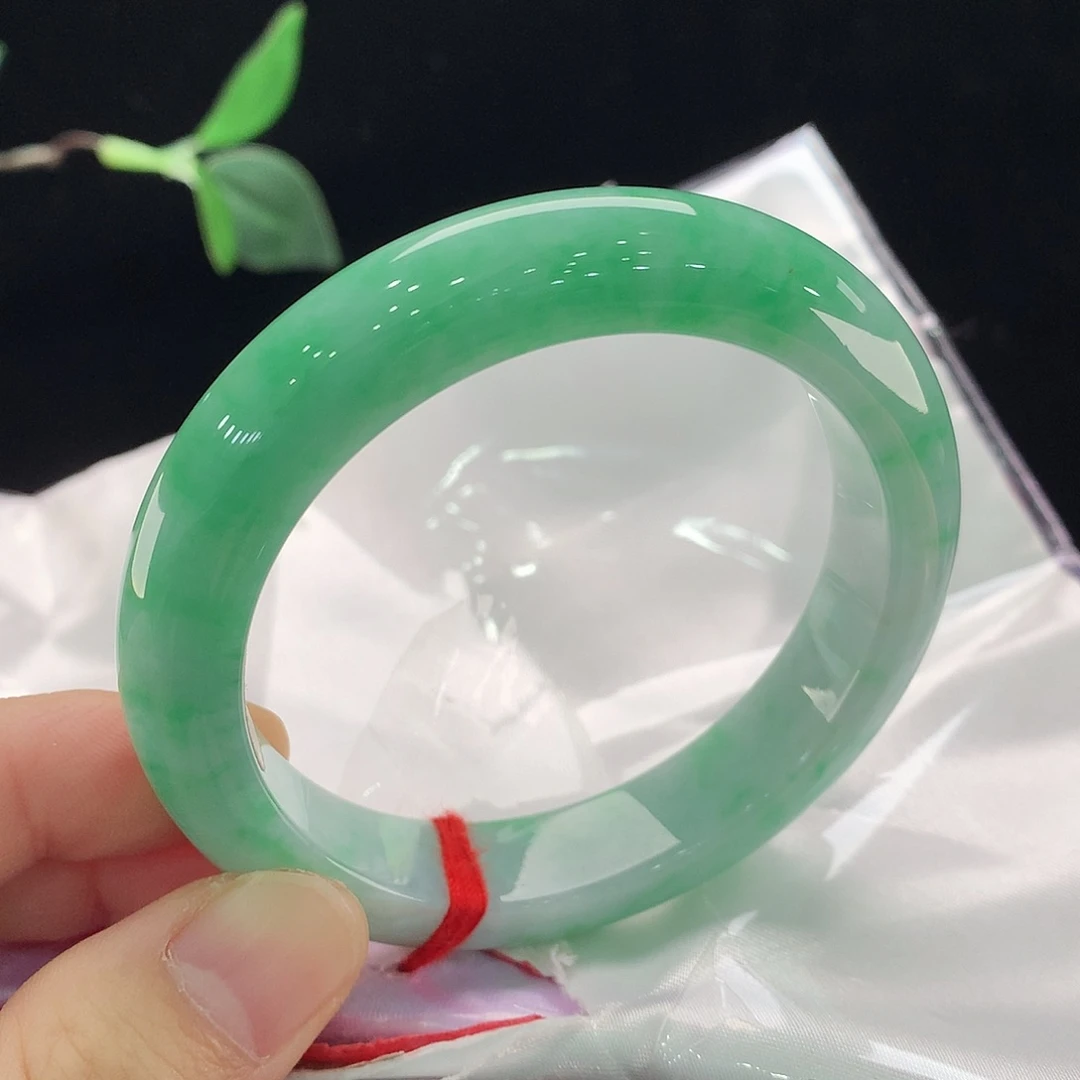 翡翠未镶嵌手镯0549