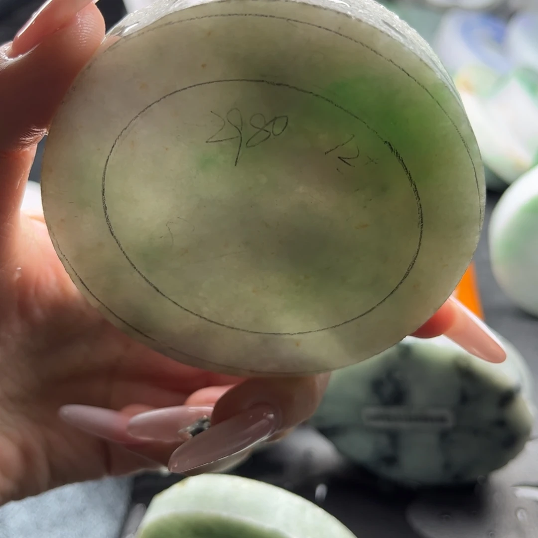 定制翡翠未镶嵌翡翠