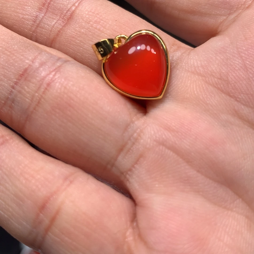 南红玛瑙配饰未镶嵌皮*