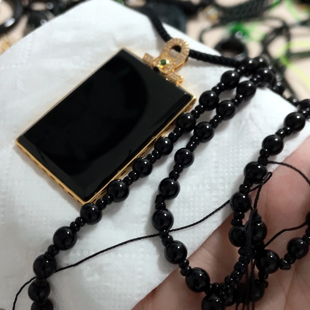 翡翠银S925镀金镶嵌颈饰翡翠