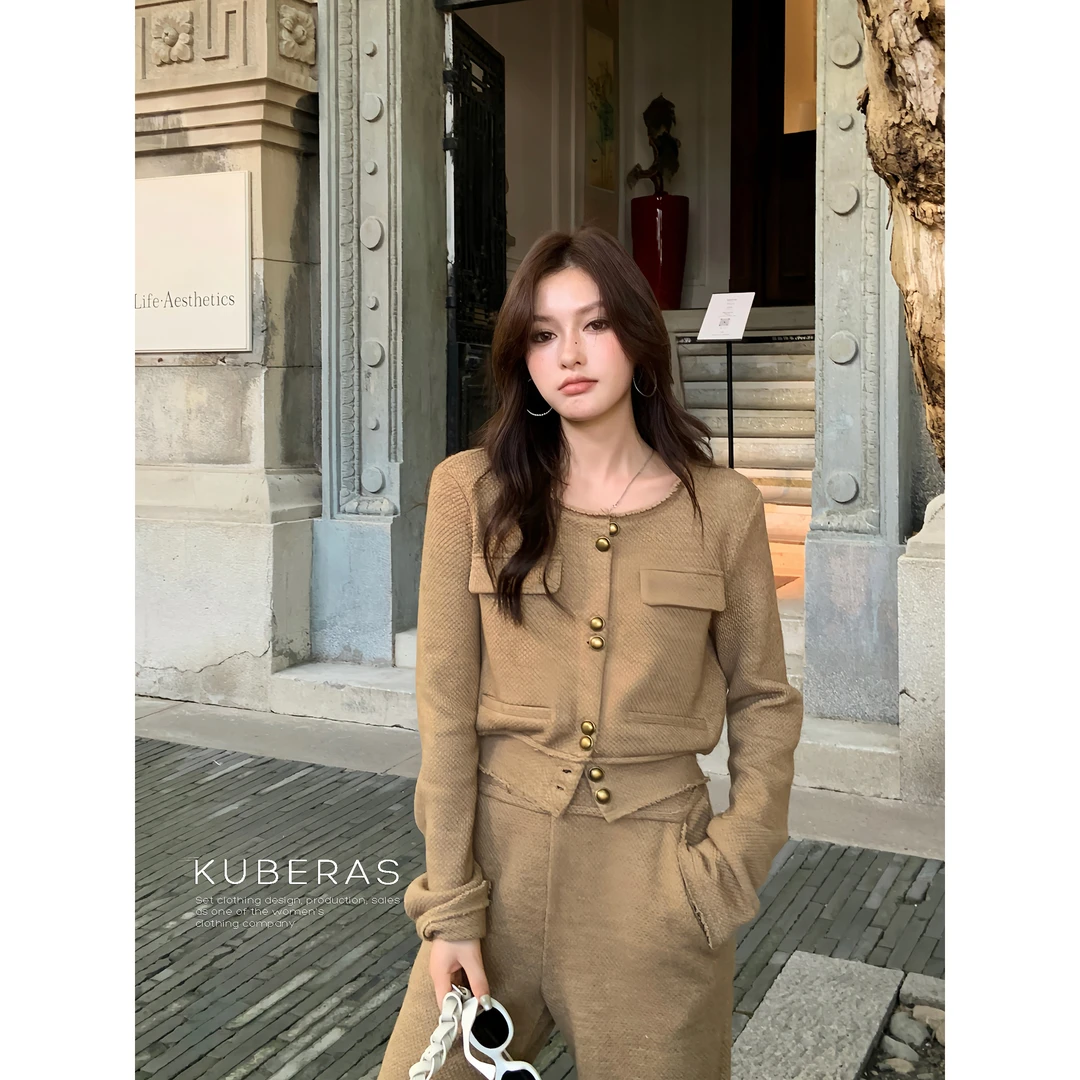 KUBERAS 小众简约短款修身圆领小香风针织开衫外套直筒长裤套装