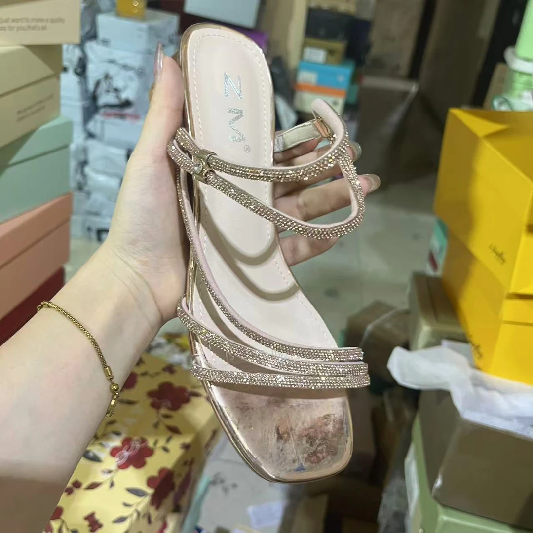 2307  新款亮晶晶拖鞋