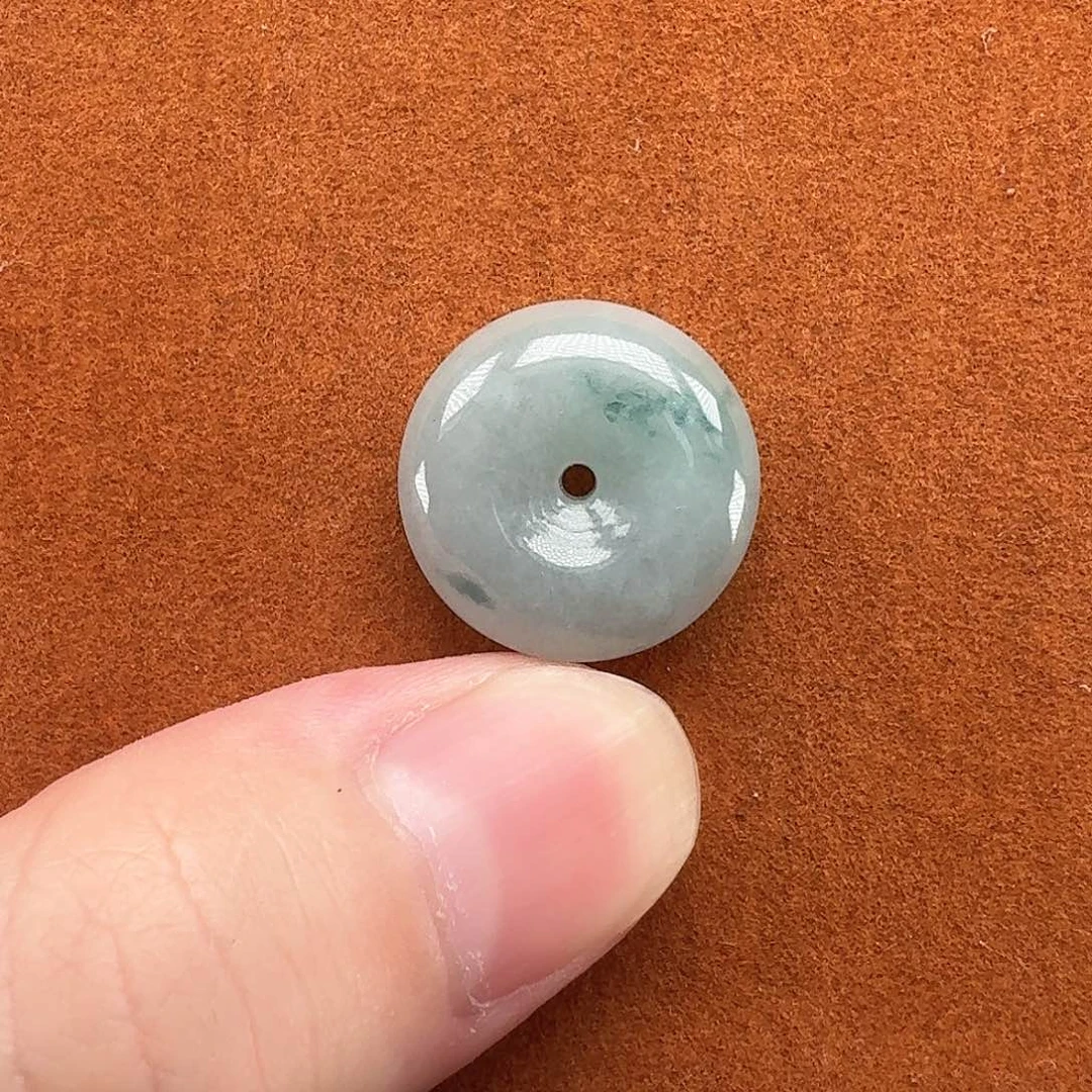 翡翠未镶嵌颈饰天然翡翠