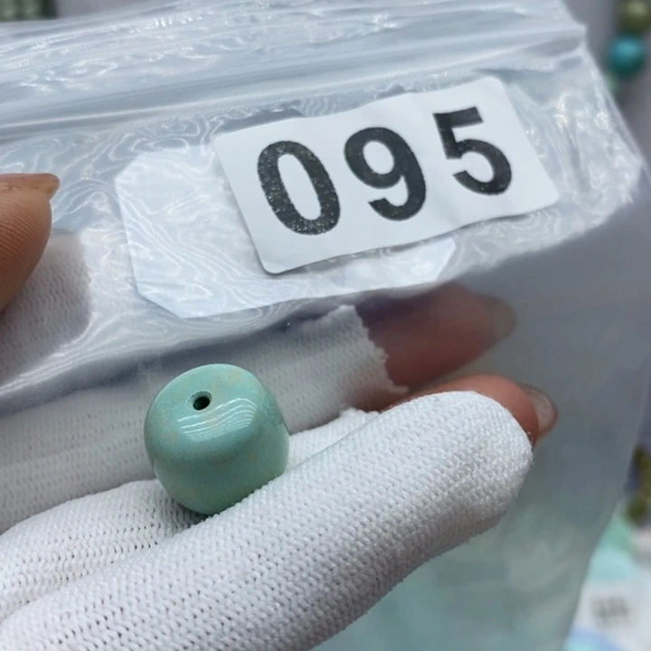 绿松石珠宝奇石未镶嵌木*