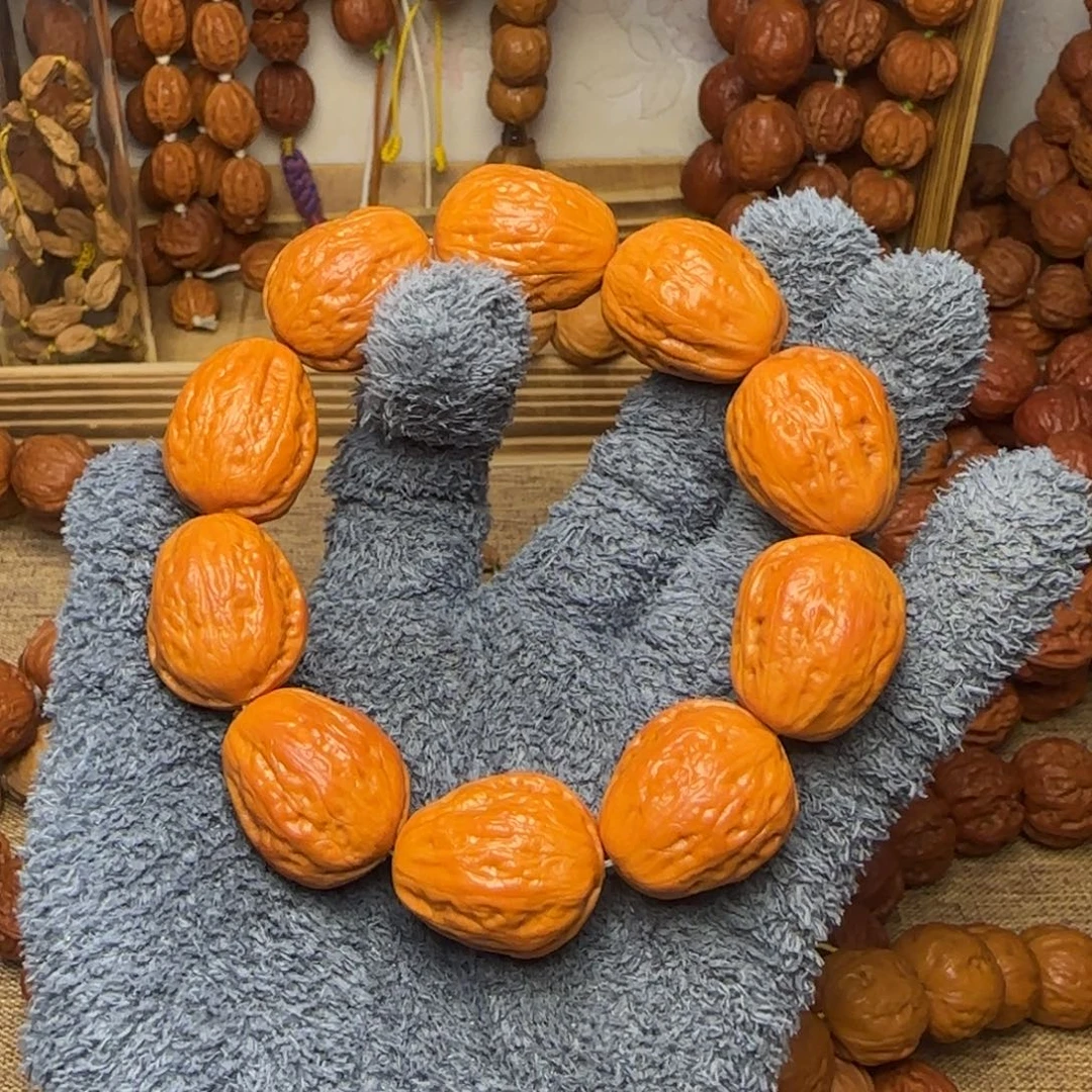 魏***风吊坠文玩核桃玉化皮大枣手持