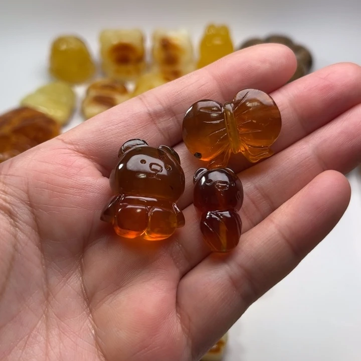 琥珀颈饰未镶嵌琥珀蜜蜡