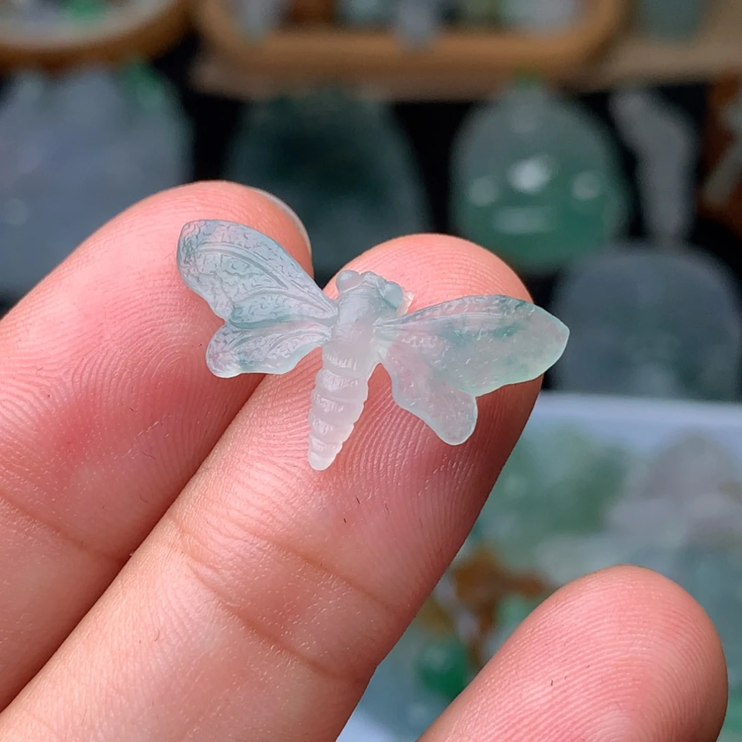定制翡翠未镶嵌蜻蜓