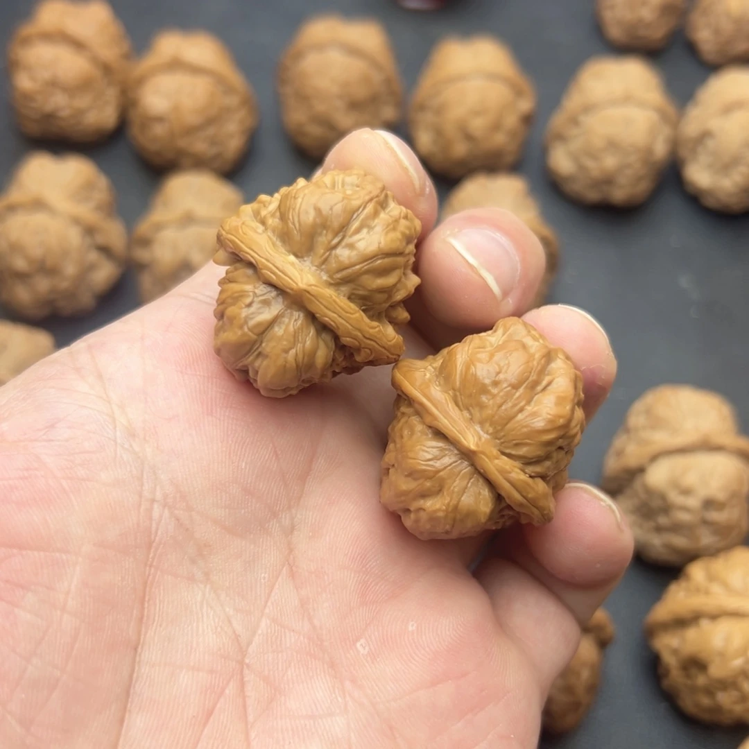 疯***城手串/手链核桃蛤蟆头