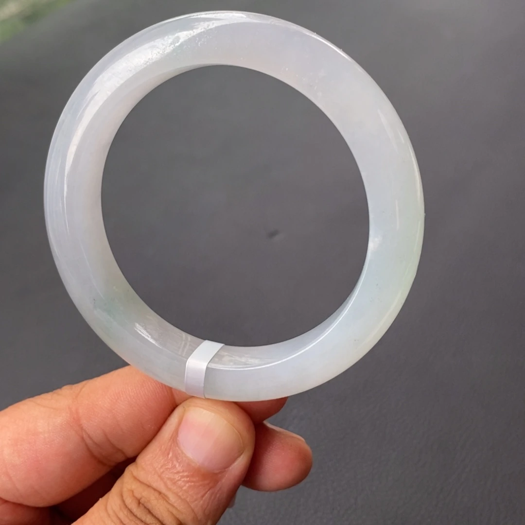 翡翠手镯未镶嵌序号：30