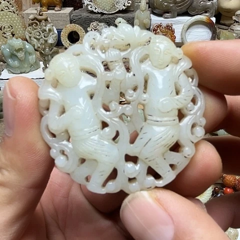 和田玉（糖玉）未镶嵌颈饰