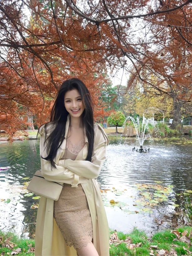 夏媛原创 美丽女人 蕾丝半裙