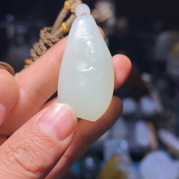 启***航和田玉（白玉）未镶嵌笔搁