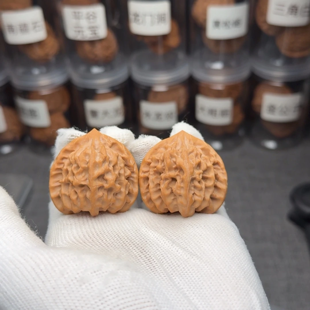 兜***把件文玩核桃龙门涧