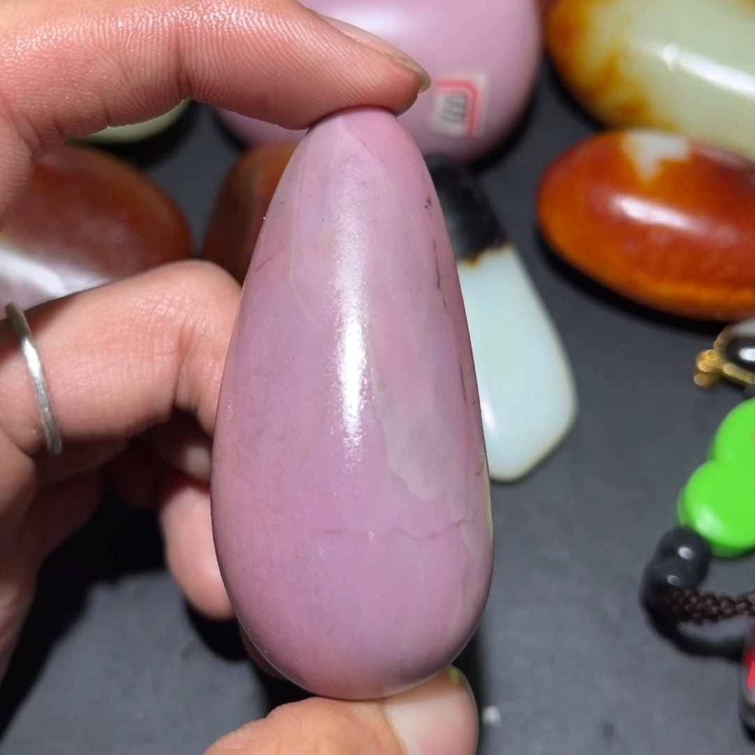 和田玉未镶嵌珠宝奇石