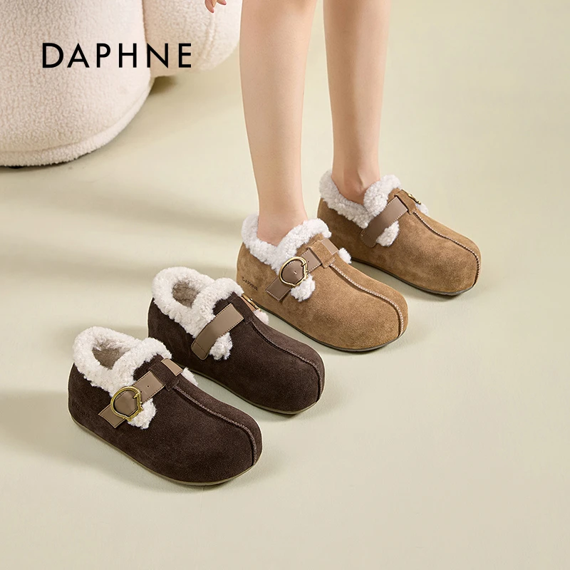 达芙妮2025秋冬季新品时装靴推荐逛街专用易穿耐用休闲时尚女鞋