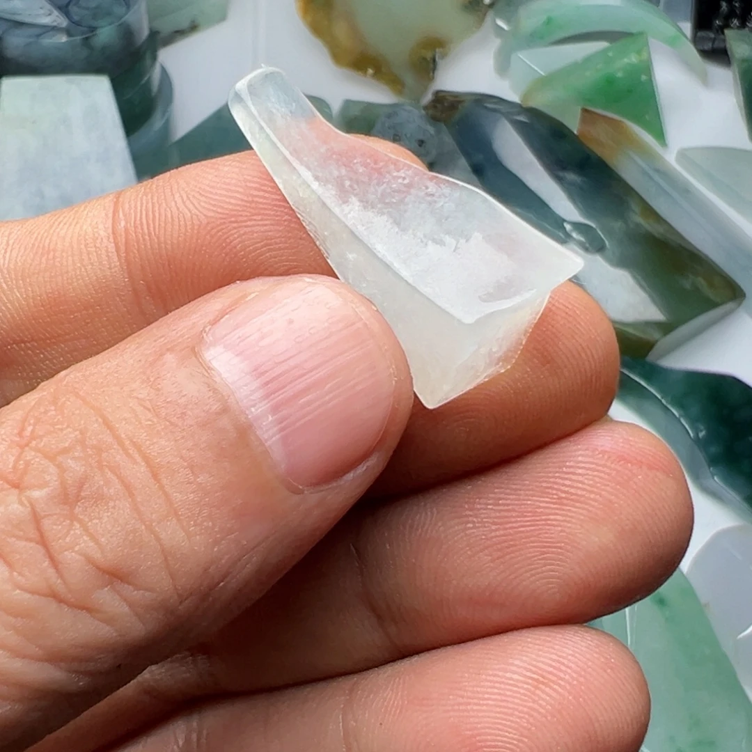 定制翡翠未镶嵌不包工