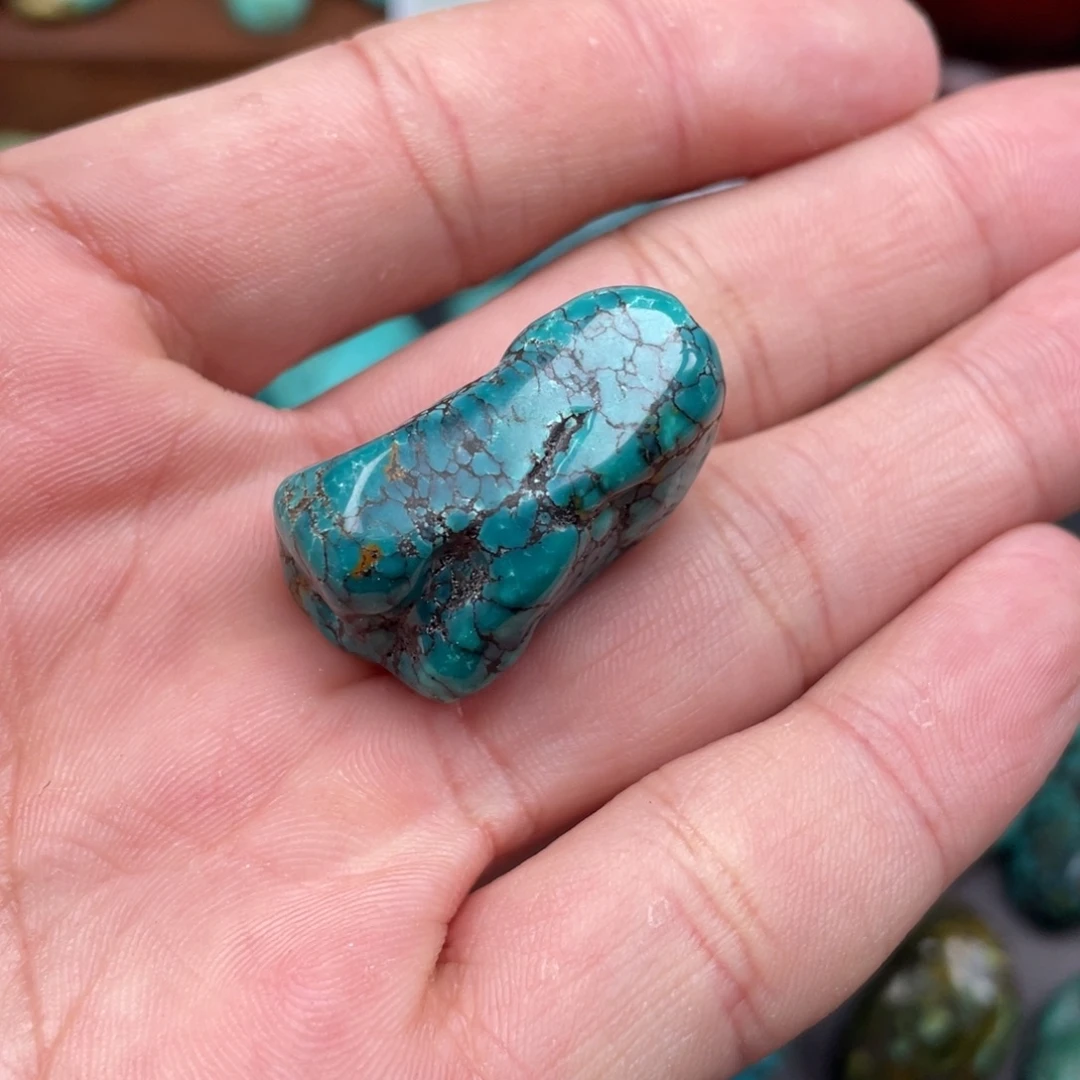 绿松石未镶嵌随形1