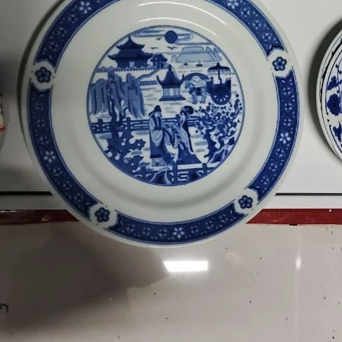瓷片瓷器，各种摆件，沙锅，五厂，七厂！