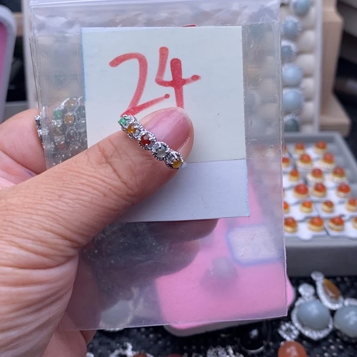 未镶嵌戒指翡翠缅甸