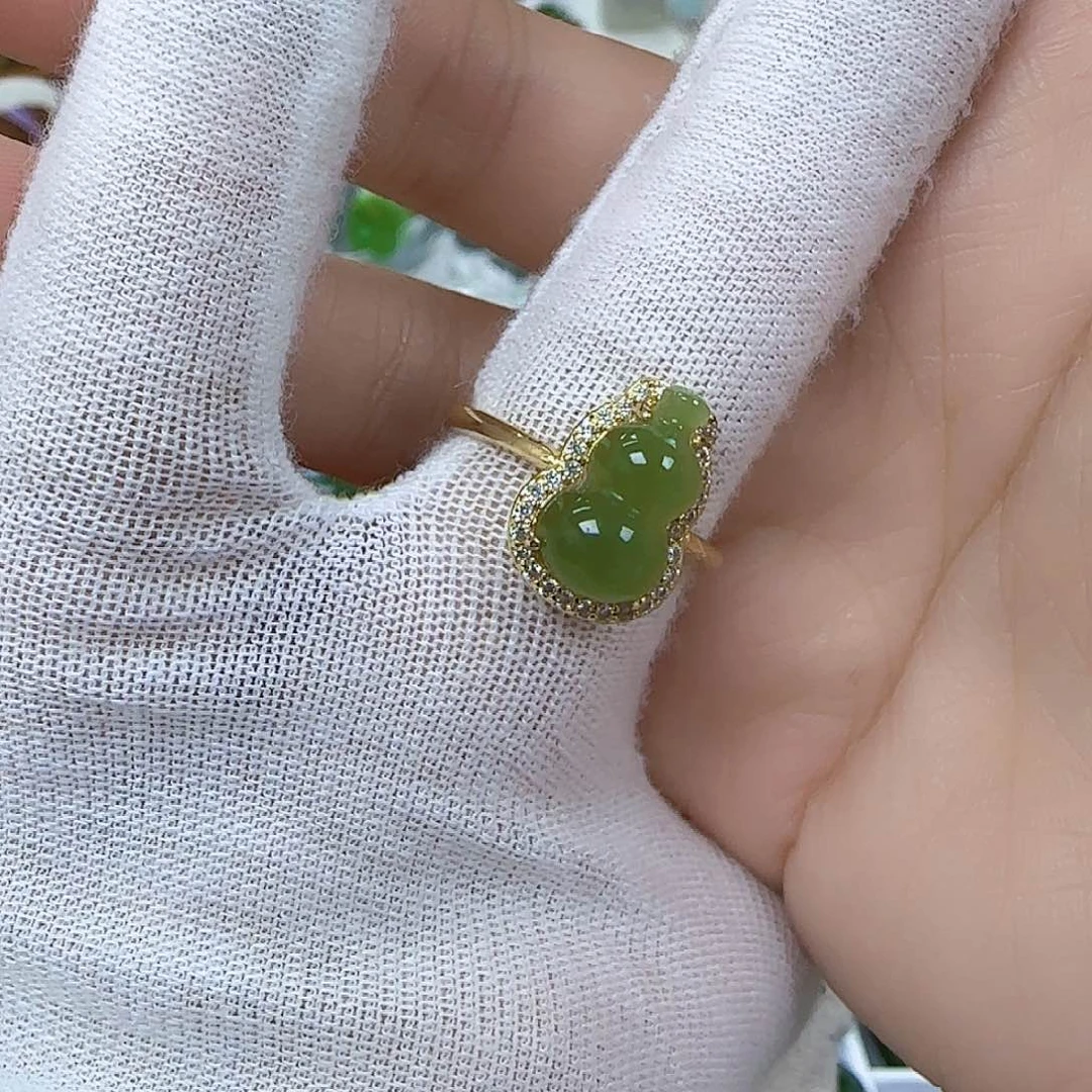 和田玉（碧玉）戒指未镶嵌