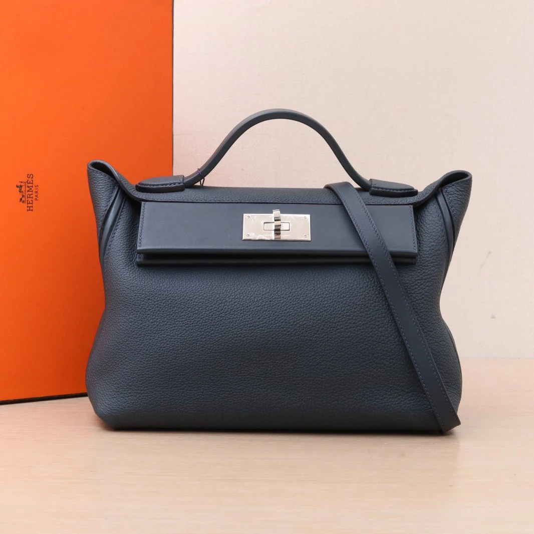 99新 Hermes/爱马仕 小花双双 2424 29 松柏绿 TC皮/Swift皮 Y刻