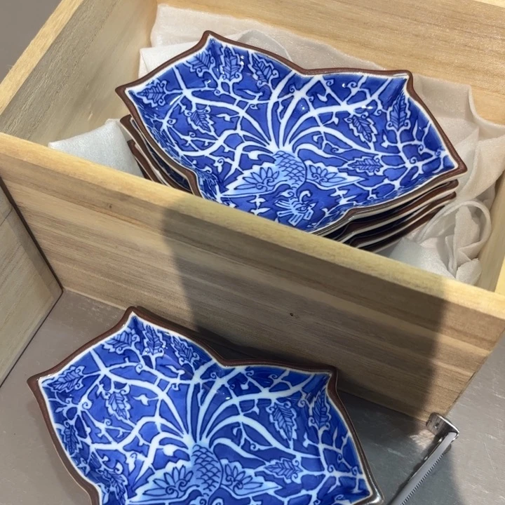 紫砂茶杯玄**经非常美丽漂亮的物品