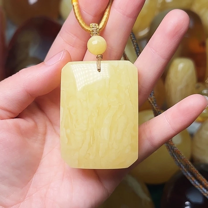 琥珀未镶嵌手链吊坠