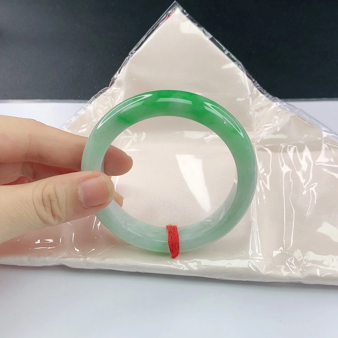 翡翠手镯未镶嵌翡翠776